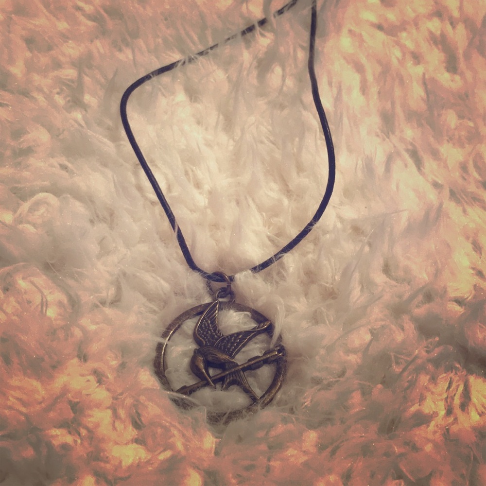🏹 Mockingjay Necklace 🏹